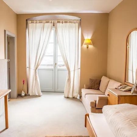 Hotel Schloss Neuburg